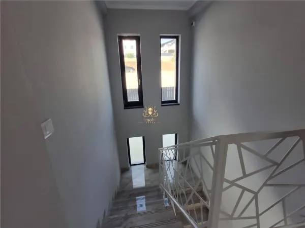 Casă 5 camere Iași - poza 2