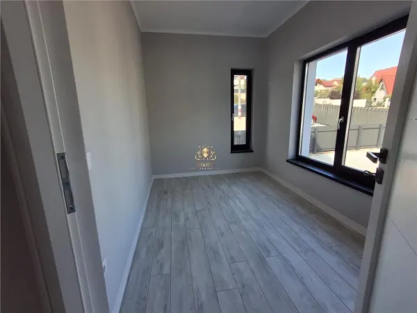 Casă 5 camere Iași - poza 11
