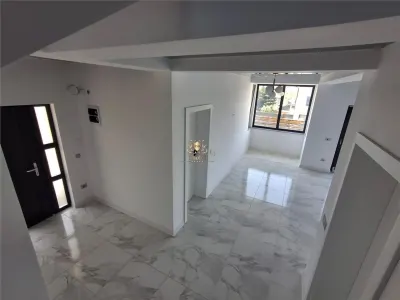 Vila LUX 5 camere birou si terasa L- Visani asfalt, Priveliste Panoramica ! - foto 7