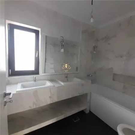 Casă 4 camere Iași - poza 9