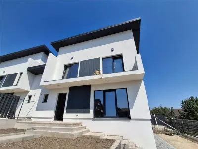 Vila moderna tip duplex  Bucium Visani la asfalt.Mutare rapida!  tva inclus. - foto 1
