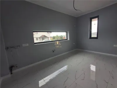 Casa 4 camere 2 bai si dresing.Finisaje de Lux Bucium Visani. - foto 5