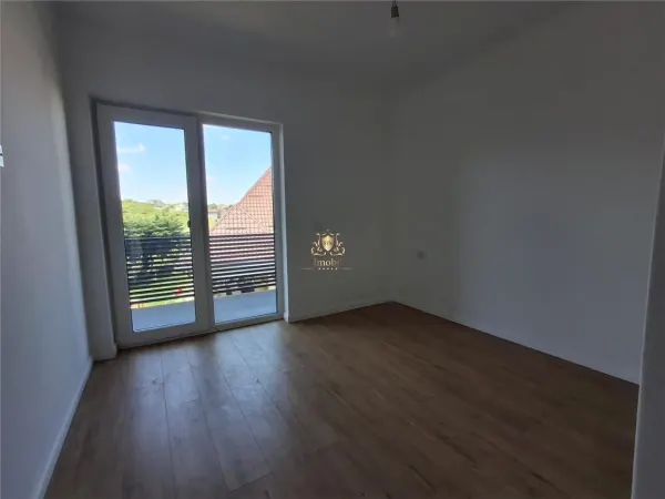Casă 4 camere Iași - poza 1