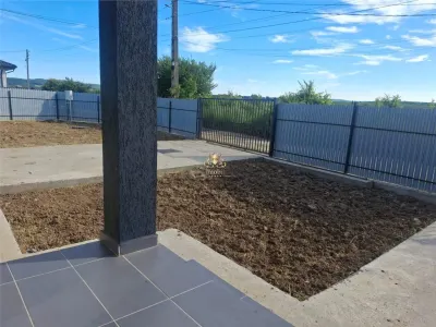 Casa parter la pret de apartament  Bucium -Visani! Mutare imediata! - foto 7