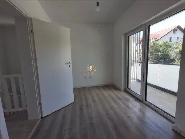 Casă 4 camere Iași - poza 11