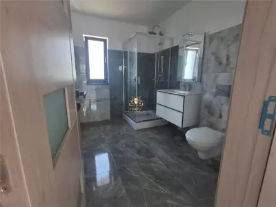 Casa 4 camere LUX  Visan la asfalt ! Mutare rapida! - foto 5
