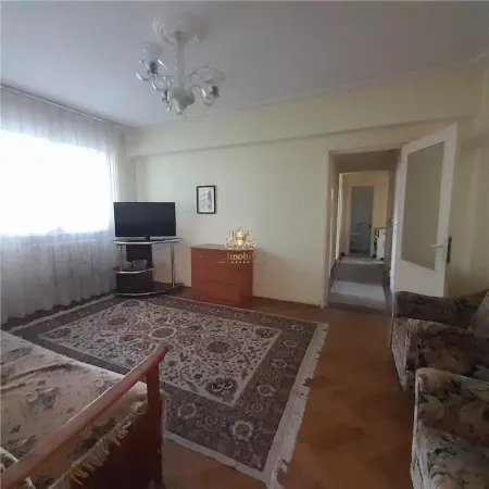 Apartament 4 camere Iași - poza 1