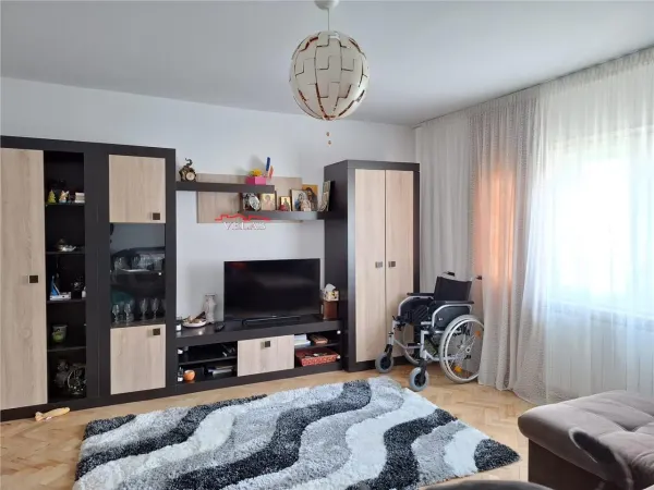 Apartament 3 camere Focșani - poza 1