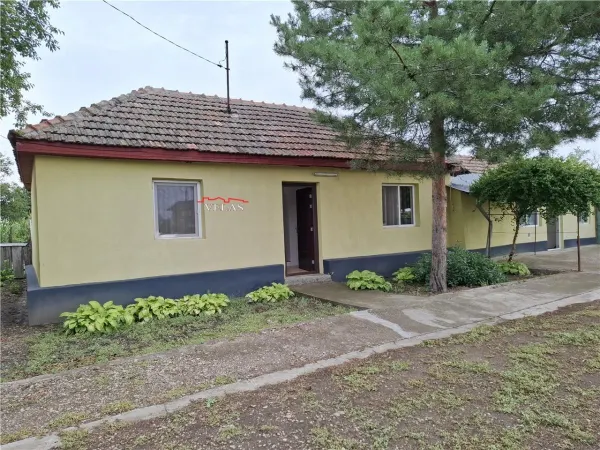 Casă 3 camere Oreavu - poza 16