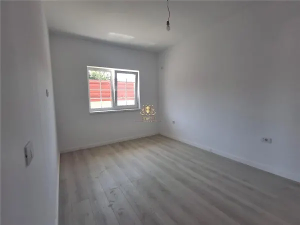 Casă 4 camere Iași - poza 12