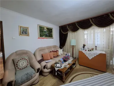 Apartamnet 2 camere, transformat in 3 camere, parter, Longinescu - foto 7