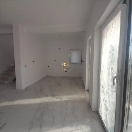 Casă 4 camere Iași - poza 6