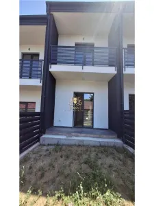 Casa la pret de apartament 3 camere 2 bai Bucium Visani. - foto 9