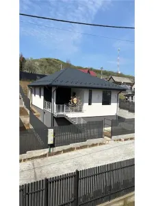 Casa pe parter  4 camere si 2 bai Finalizata! centru PrimarieTomesti. - foto 5
