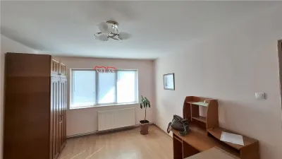 Apartament 2 camere Bacau, parter, CT, liber. - foto 3