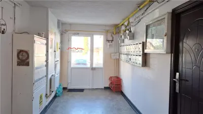 Apartament 2 camere Bacau, parter, CT, liber. - foto 10