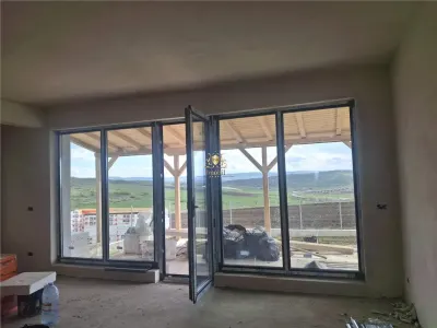 Vila 4 camere central Miroslava -500mp teren  finalizare rapida - Iasi