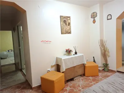 Apartament 2 camere, transformat in 3 camere, parter - foto 9