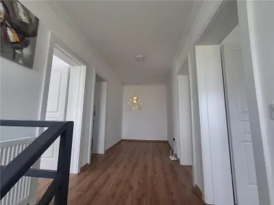 Casa eleganta 4 camere mobilata si utilata Hlincea la asfalt! - foto 5