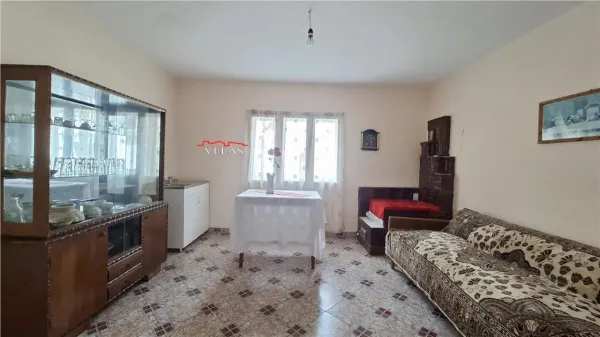 Casă 4 camere Gogoiu - poza 9