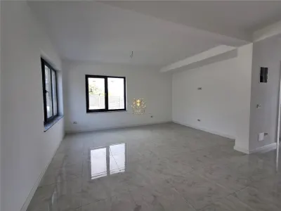 Casă 4 camere Iași - poza 2