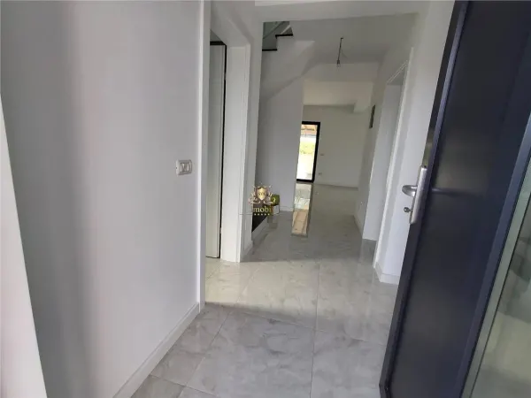 Casă 4 camere Iași - poza 4