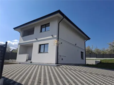 Casă 4 camere Iași - poza 9