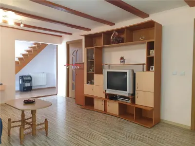 Casa Golesti cu 322 mp teren - foto 3