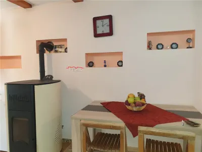 Casa Golesti cu 322 mp teren - foto 10