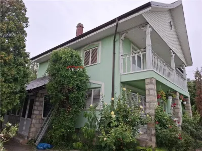 Vila Focsani, P+E,  510 mp teren - foto 1