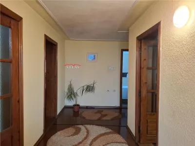 Vila Focsani, P+E,  510 mp teren - foto 5