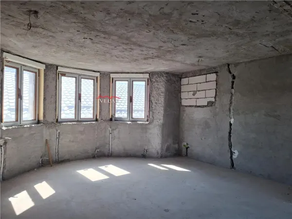 Casă 6 camere Petrești - poza 14