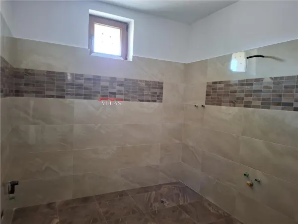 Casă 6 camere Petrești - poza 15
