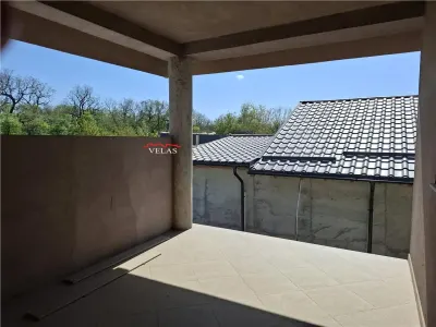 Vila Petresti P+ET, CT, 1012 mp teren - foto 19