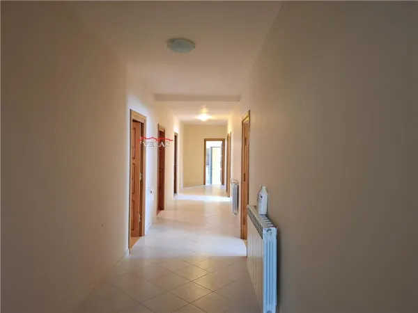 Casă 6 camere Petrești - poza 9