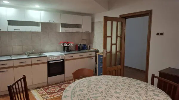Casă 4 camere Petrești - poza 2