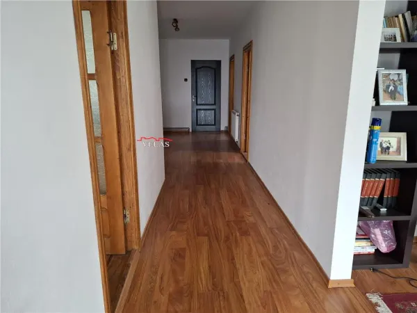 Casă 4 camere Petrești - poza 10