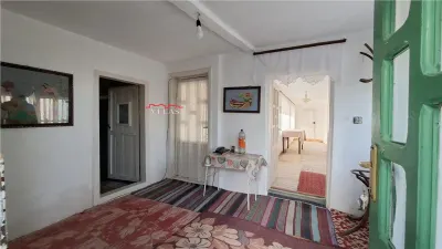 Casa com.Maicanesti, cu 3118 mp teren intravilan - foto 17