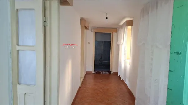 Casă 6 camere Maicanesti - poza 9