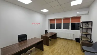 Inchiriez birou mobilat, zonă centrală - Focsani