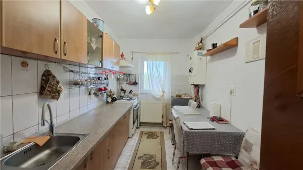 Apartament 3 camere Focșani - poza 9