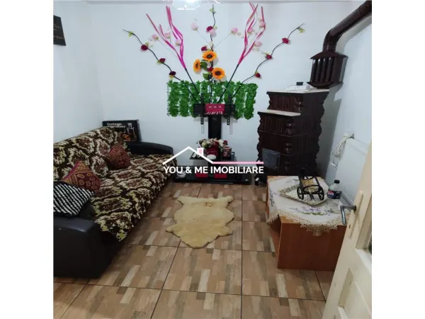 Casă 4 camere Mosneni - poza 3