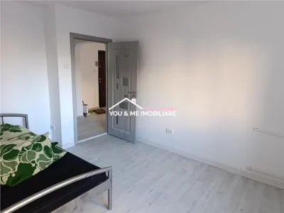 Mangalia 2 camere 1Decembrie de vanzare - foto 4