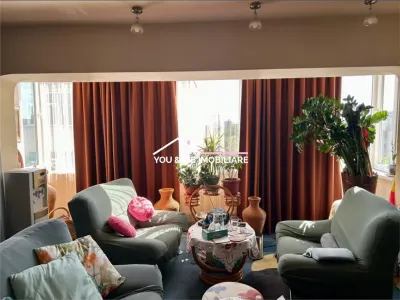 Mangalia 4 camere Portul Turistic de vanzare cu vedere la mare - Mangalia