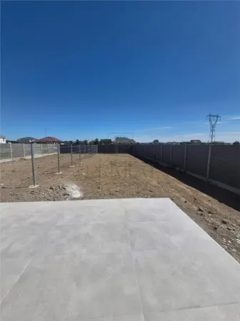 Casă 3 camere Moșnița Nouă - poza 4