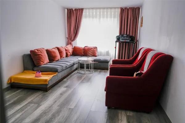 Apartament 4 camere Oradea - poza 1