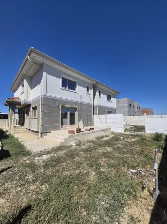 Casă 4 camere Moșnița Nouă - poza 8