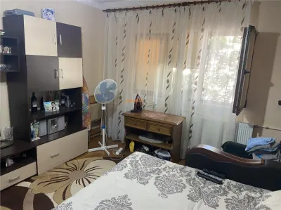 Apartament 2 camere , zona Inspectoratul Scolar , 54 mp , decomandat - Focsani