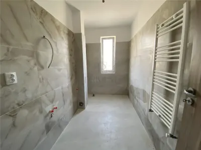 Apartament nou de vânzare | Giroc | Parcare inclusă | Centrală proprie - foto 4