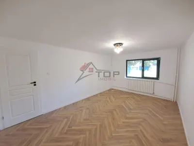 Vanzare apartament 1 camera decomandat - Nicolina - foto 2